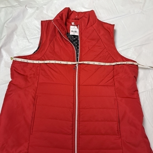 𝅺Northern‎ Reflections Quilted Vest - Picture 9 of 10